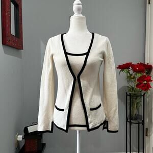 NEW Bebe Two Tone Contrast Boucle Knit Cardigan Sweater Colorblock Twin Set S